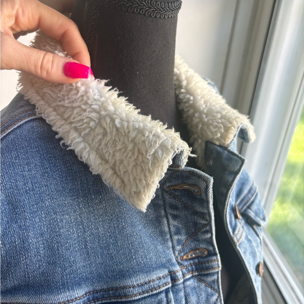 Judy Blue Shearling Lined Denim Vest small layered streetwear transitional - Picture 6 of 10